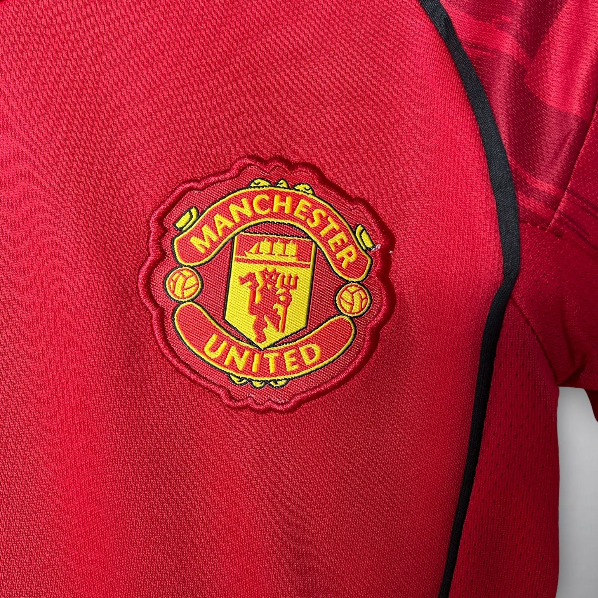 MANCHESTER UNITED JUNIOR 2025/26