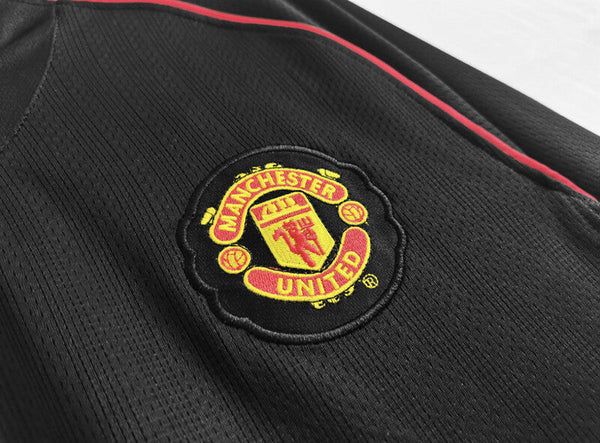 MANCHESTER UNITED 2007-08 AWAY RETRO