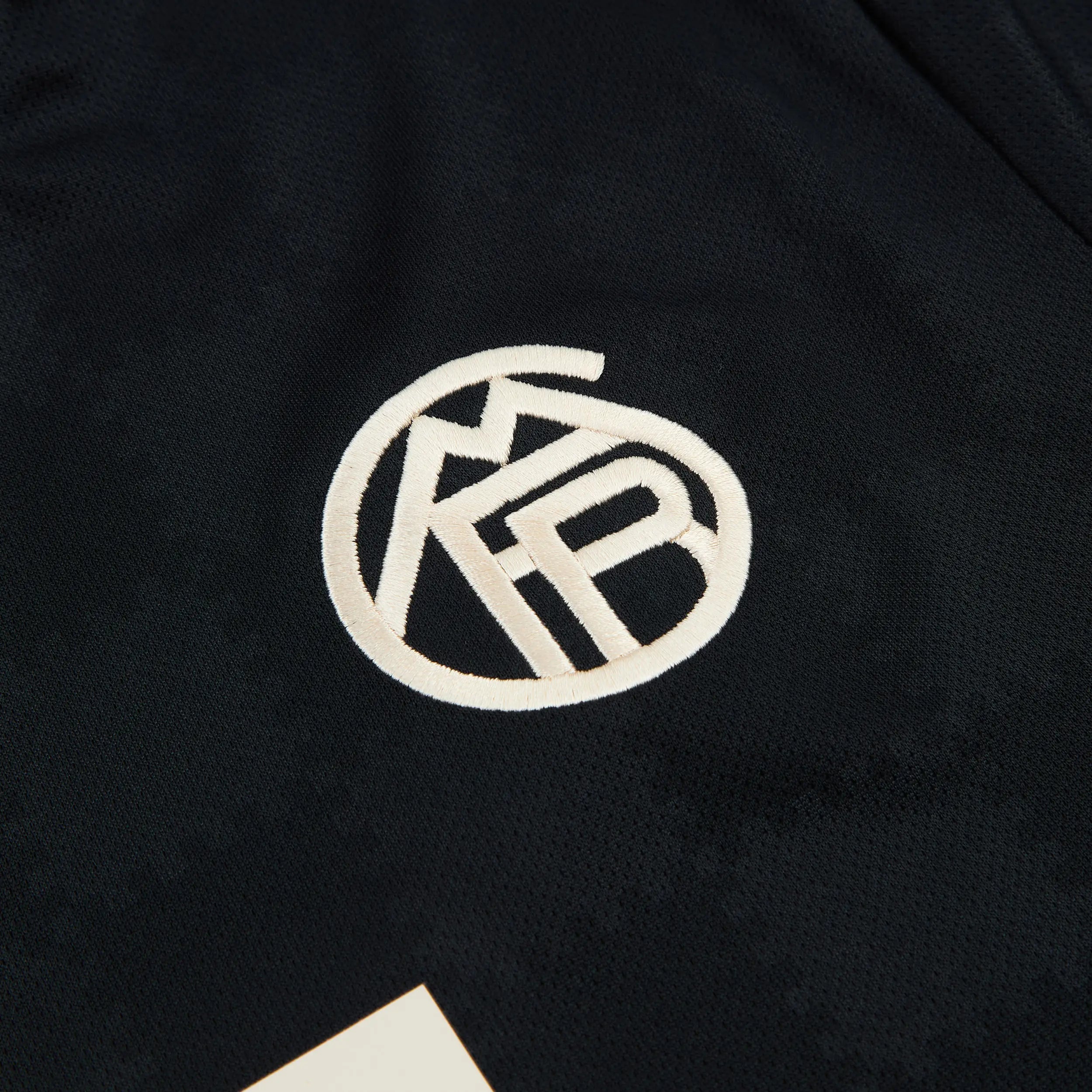 FC BAYERN MÜNCHEN 2025/26