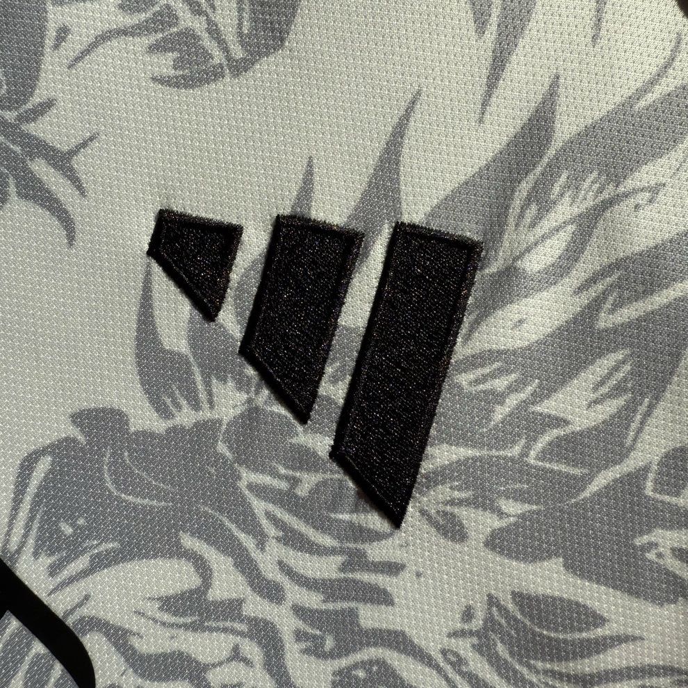 REAL MADRID DRAGON | SPECIAL EDITION