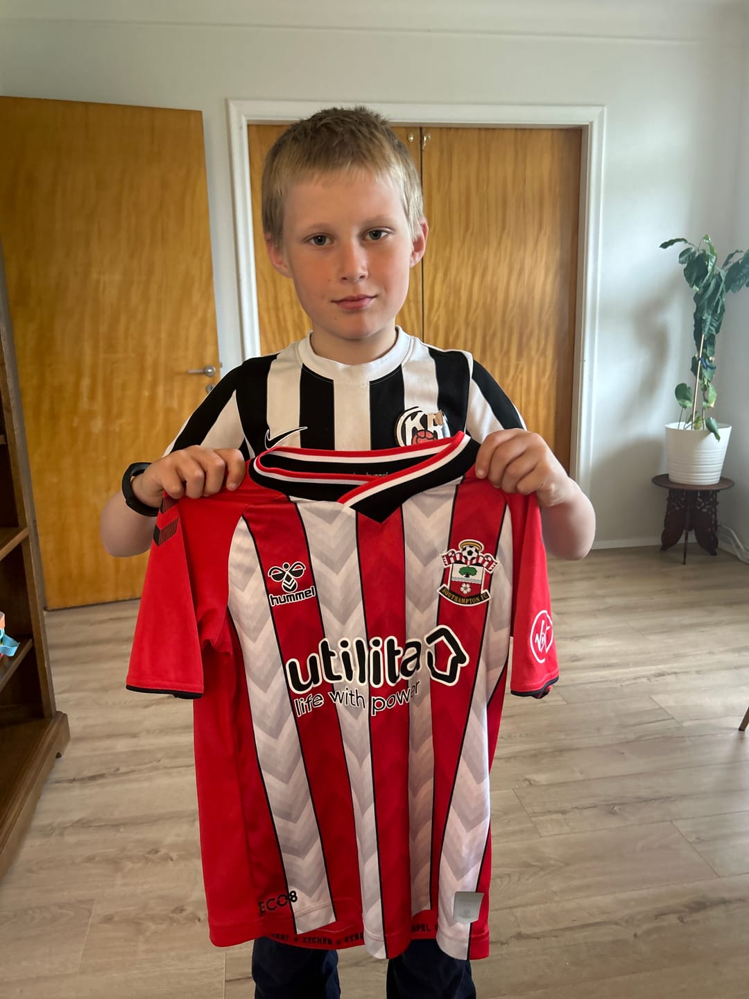 CLASS MYSTERY KIDS JERSEY™ | 1+1 FREE