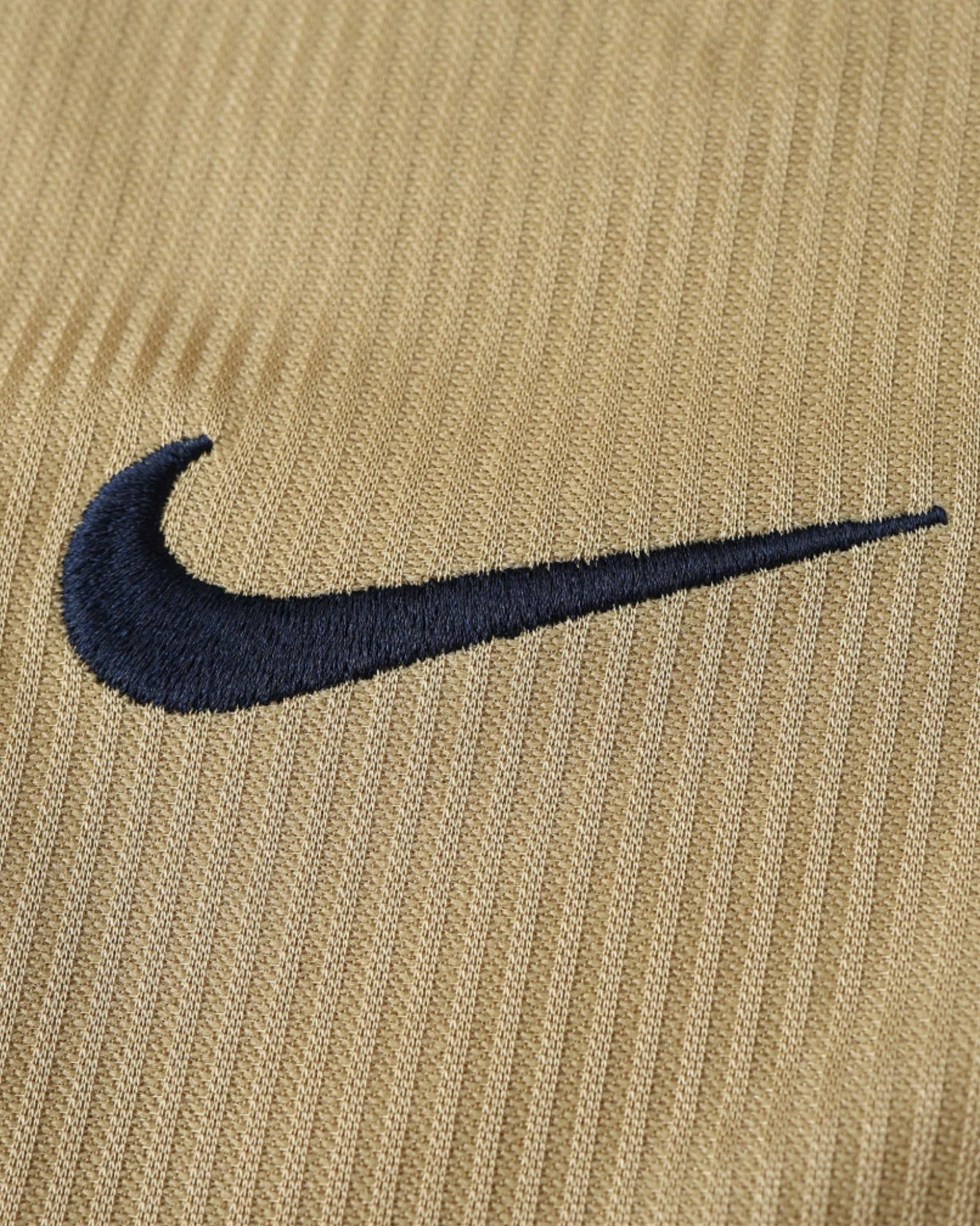 ARSENAL 2001/02 RETRO