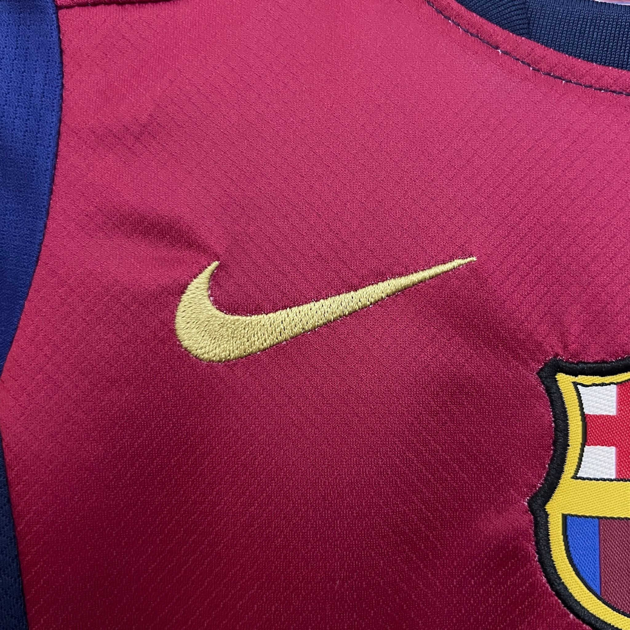 FC BARCELONA X TRAVIS SCOTT JUNIOR