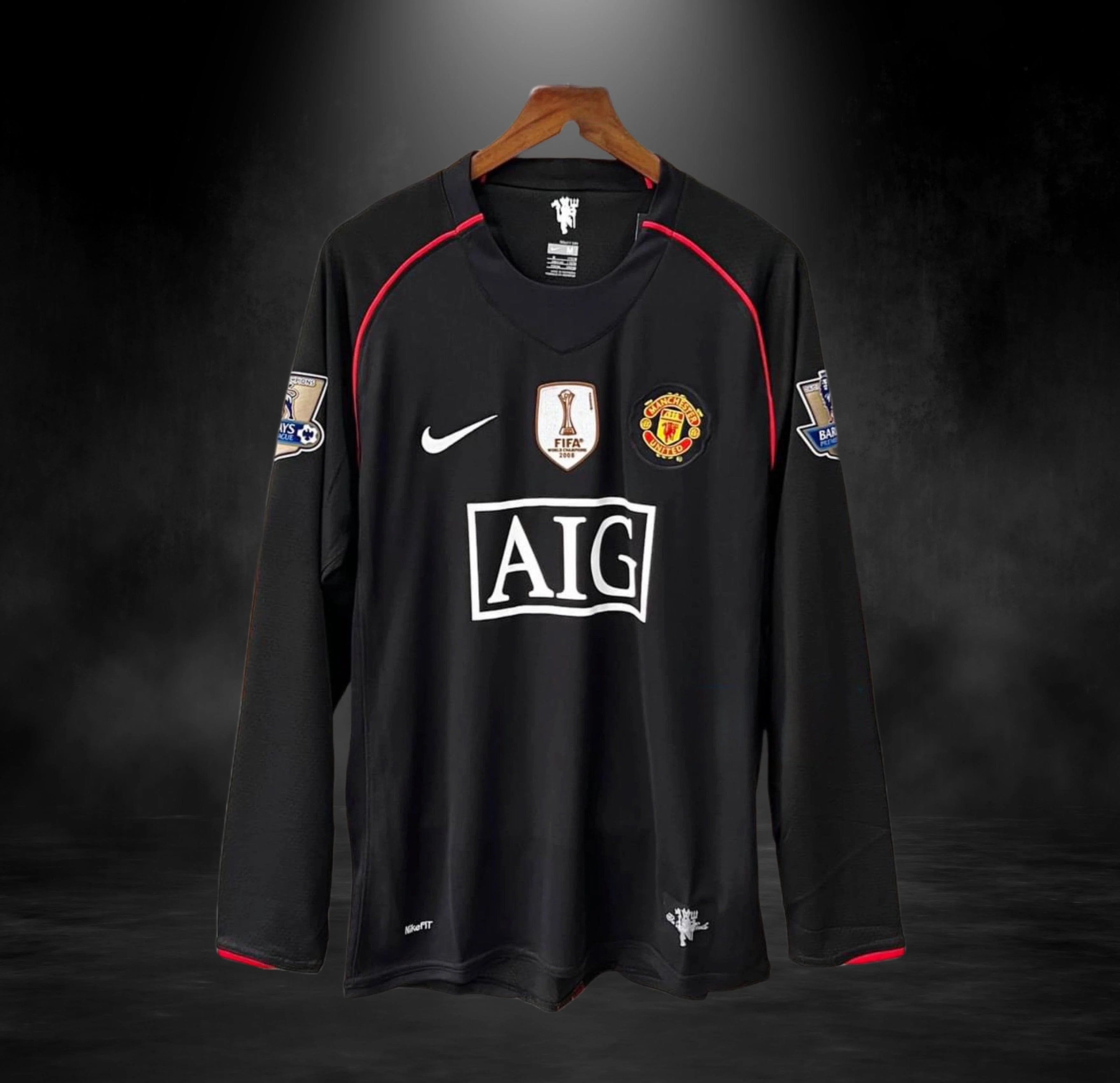 MANCHESTER UNITED 2007-08 AWAY RETRO
