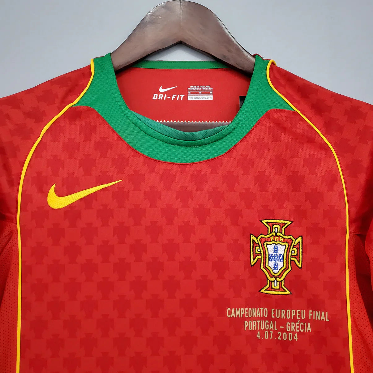 PORTUGAL 2004-06 RETRO-TRIKOT