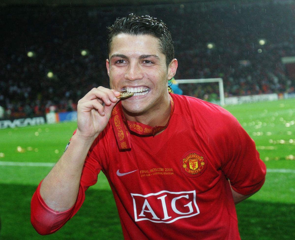 MANCHESTER UNITED 2007-08 RETRO