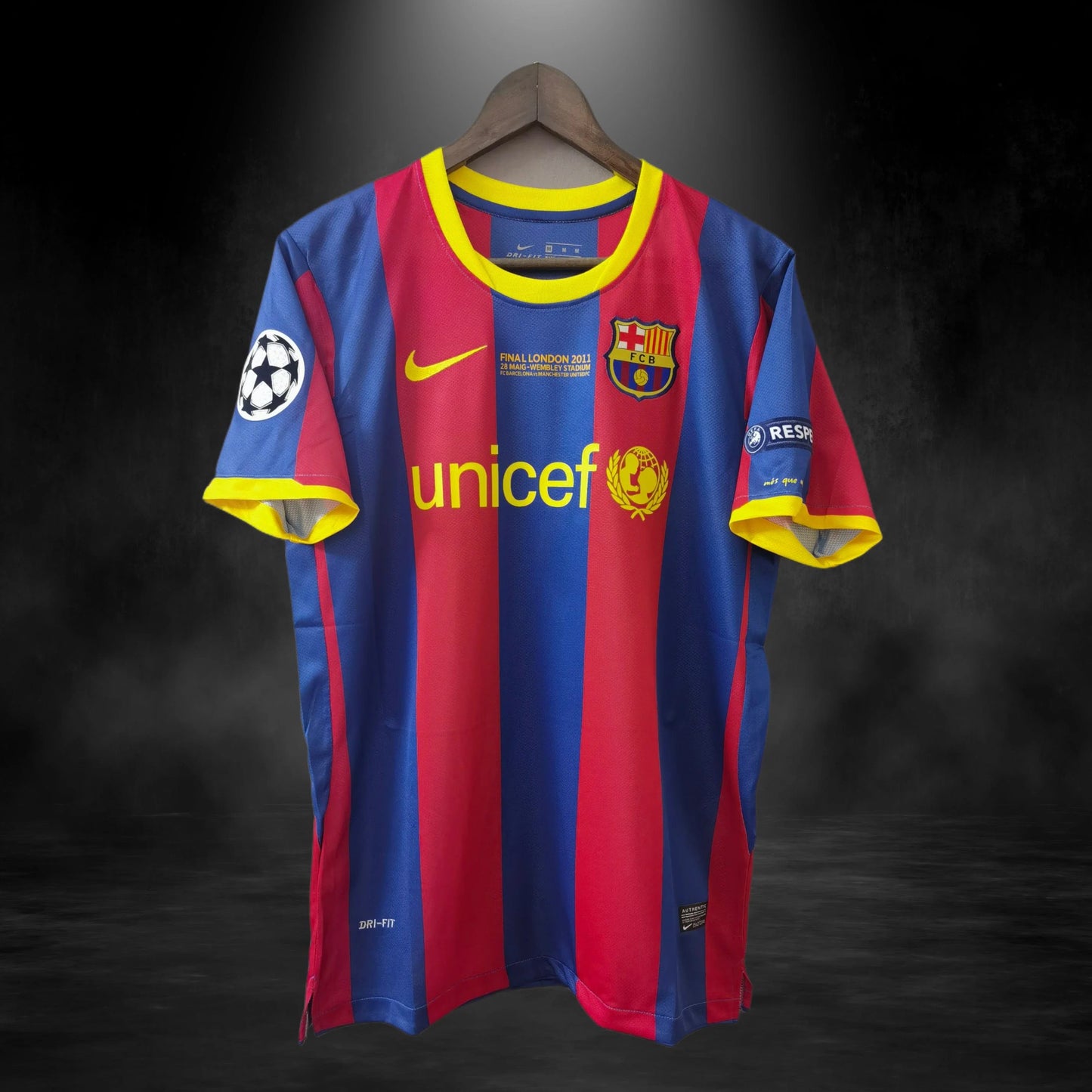 FC BARCELONA 2010-11 RETRO