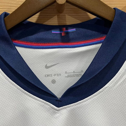 ENGELAND 2024 - 2025