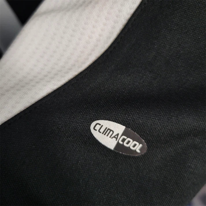 Real Madrid 2006/07 Retro Long Sleeve