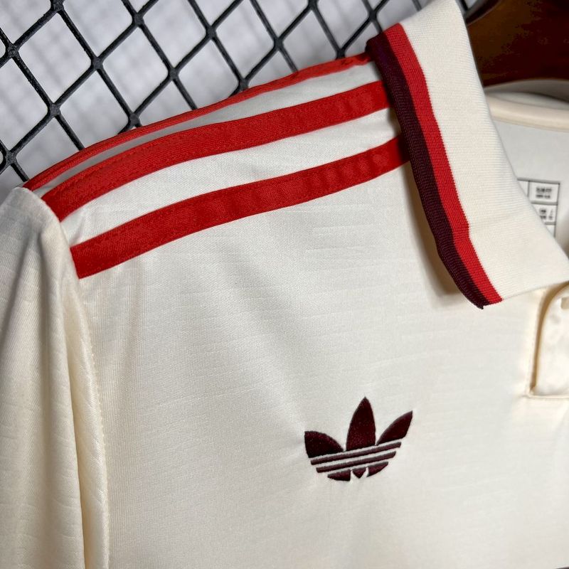 FC BAYERN MÜNCHEN 2024/25