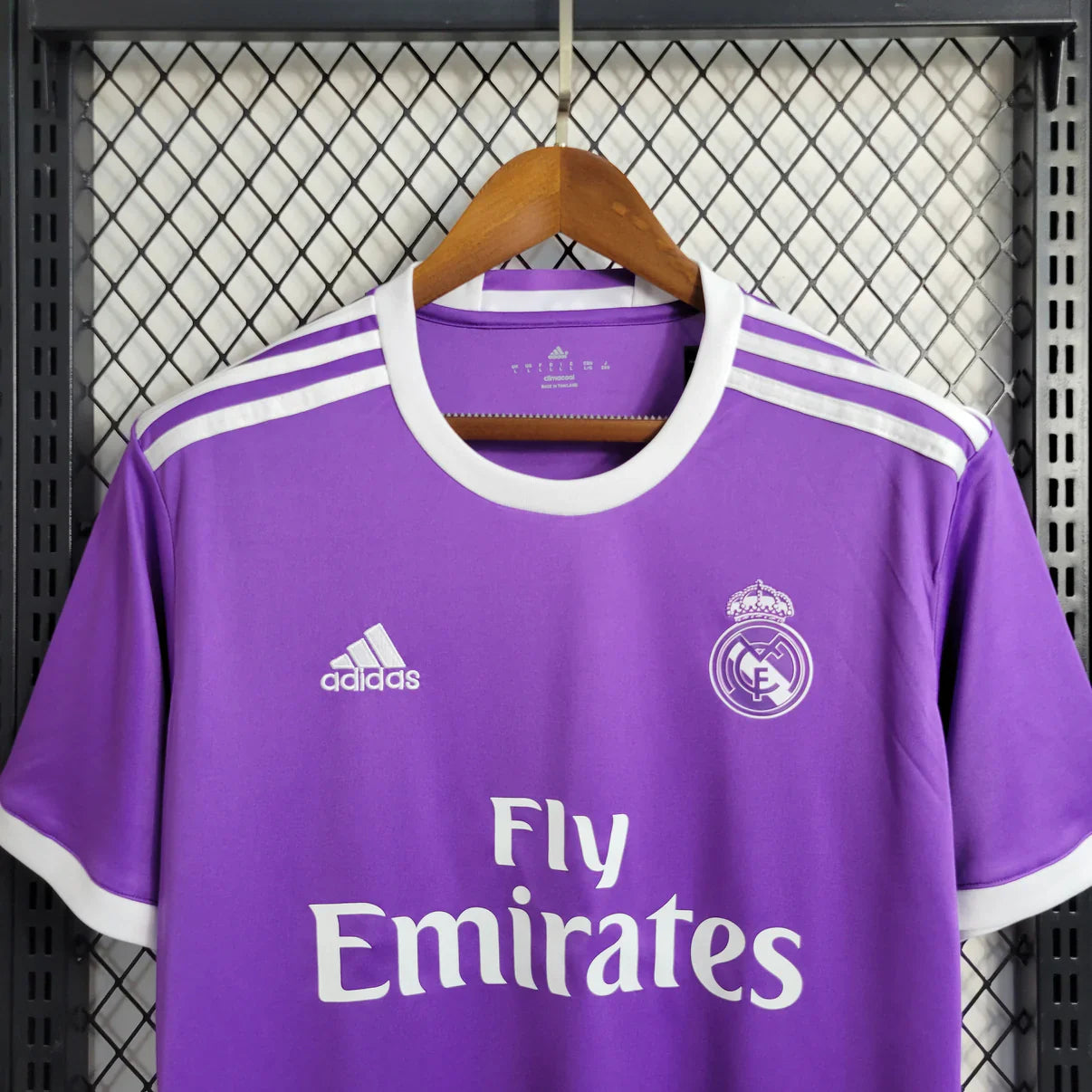 REAL MADRID 2016/17 AUSWÄRTS-RETRO-TRIKOT