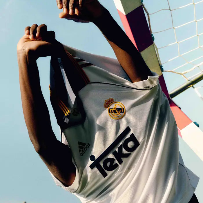 REAL MADRID 1999/00 RETRO