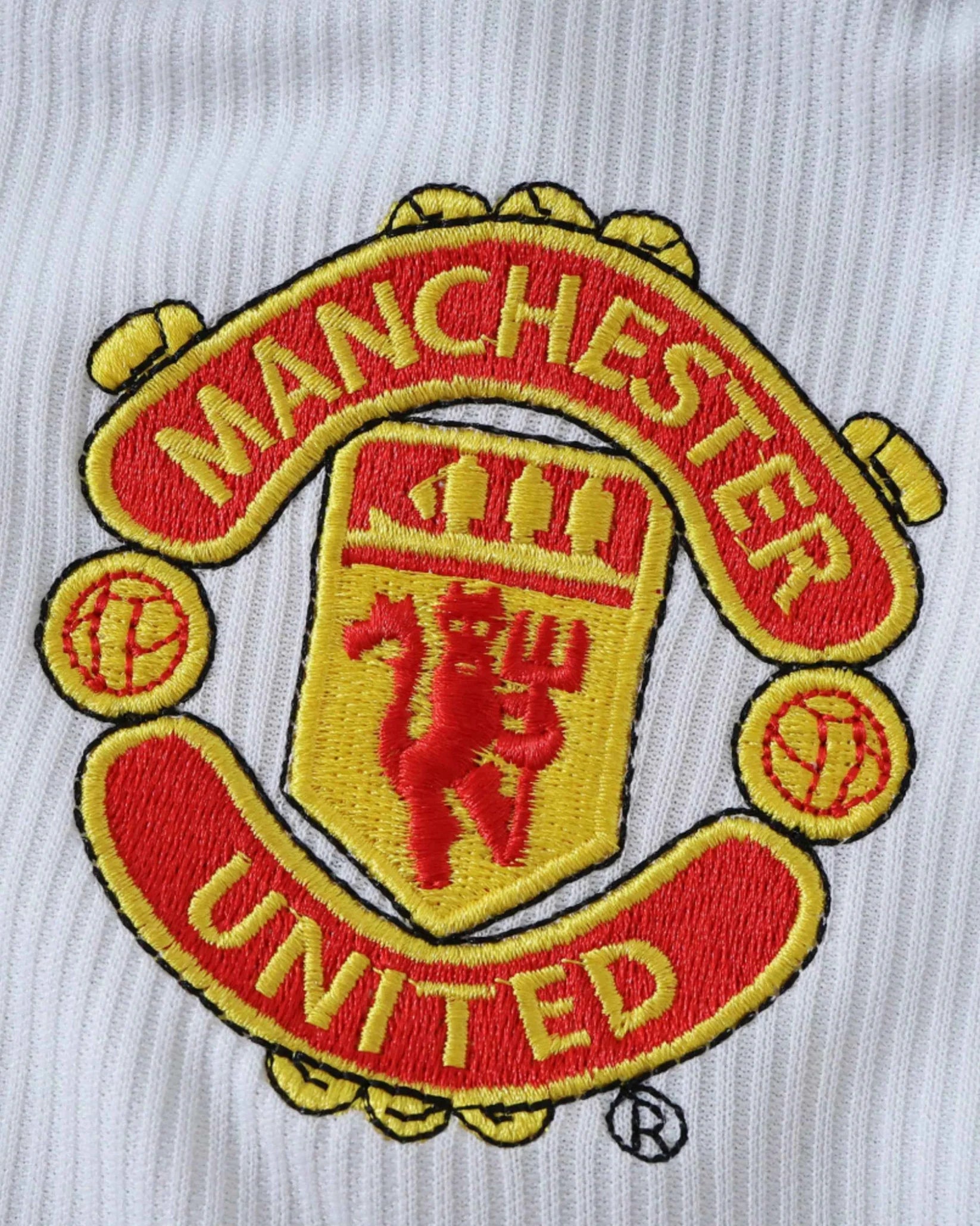 MANCHESTER UNITED 1998-99 RETRO