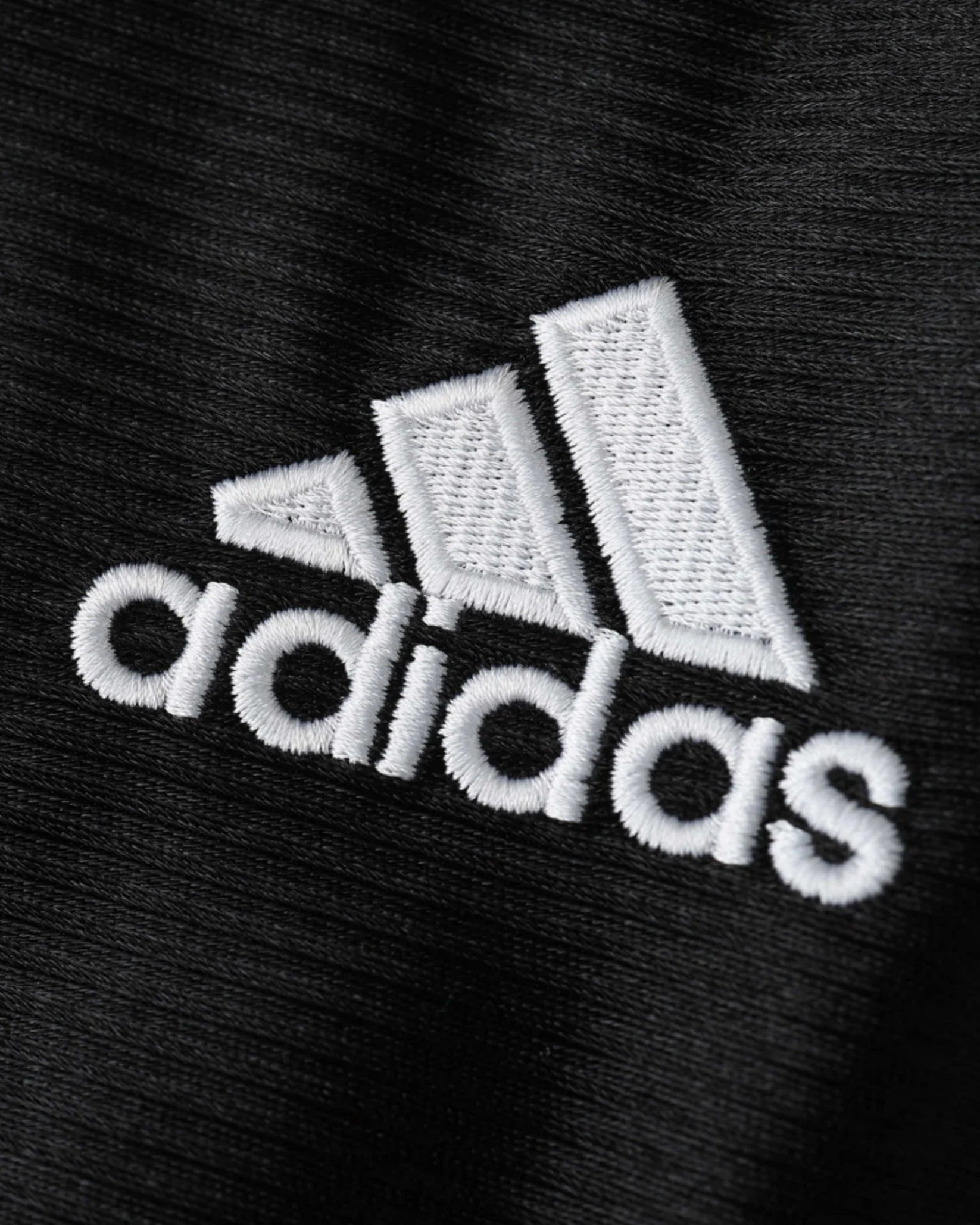 REAL MADRID 1999/00 RETRO