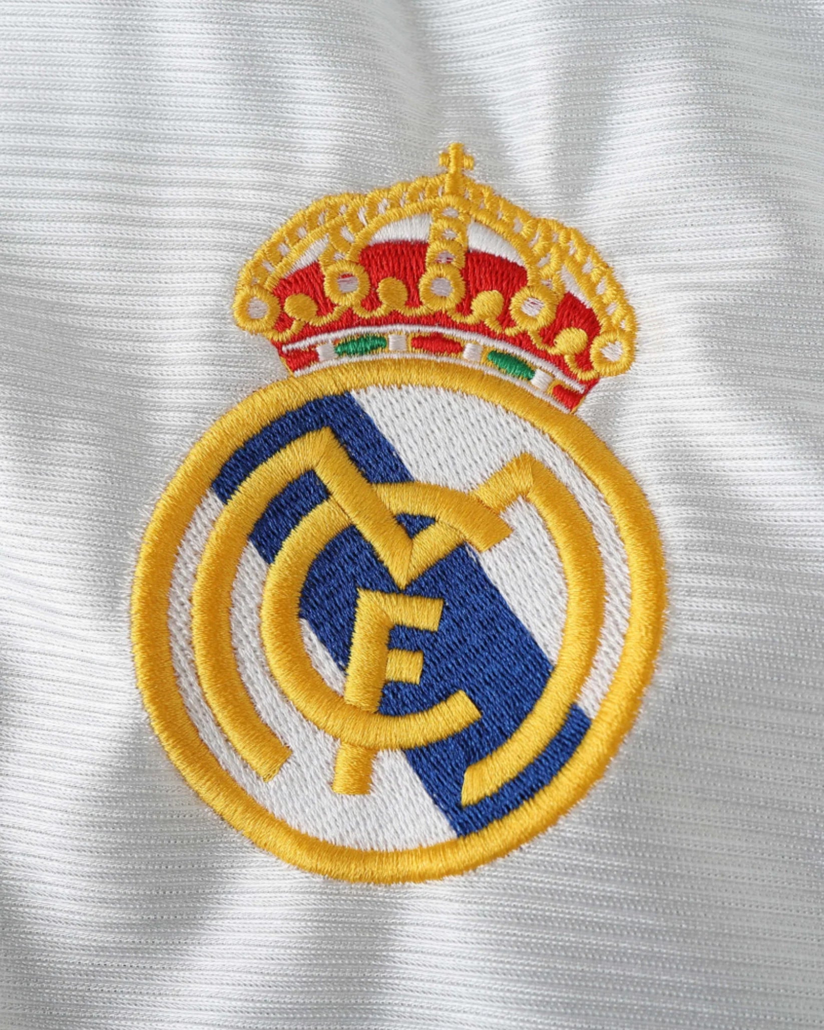 REAL MADRID 1999/00 RETRO