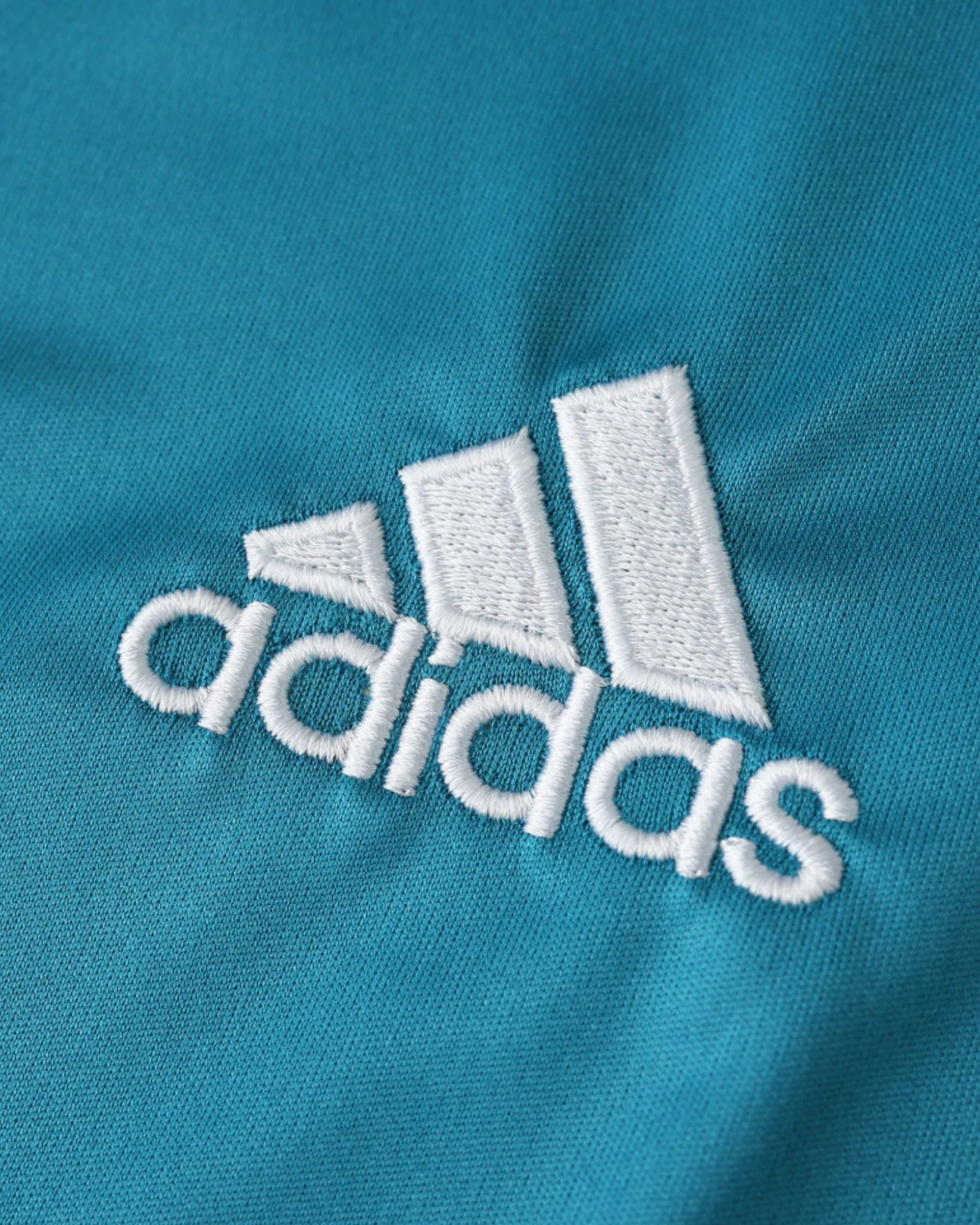 REAL MADRID 2017/18 RETRO