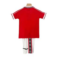 Alternative view of MANCHESTER UNITED 1998/99 RETRO JUNIOR